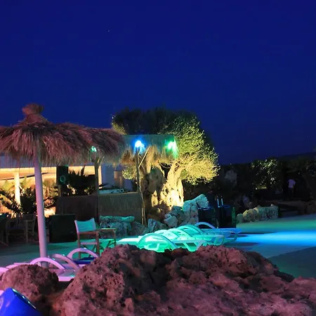 Viar Club