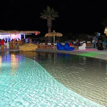 Viar Club אתר נופש 3*