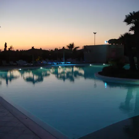 Viar Club אתר נופש 3*